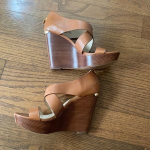 Michael kors brown wedges